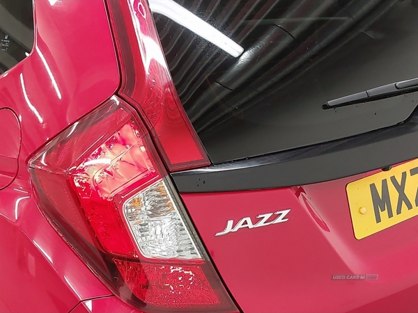 Honda Jazz 1.3 i-VTEC EX 5dr CVT in Tyrone