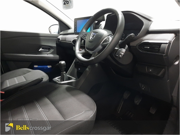 Dacia Sandero 1.0 TCe Comfort 5dr in Down