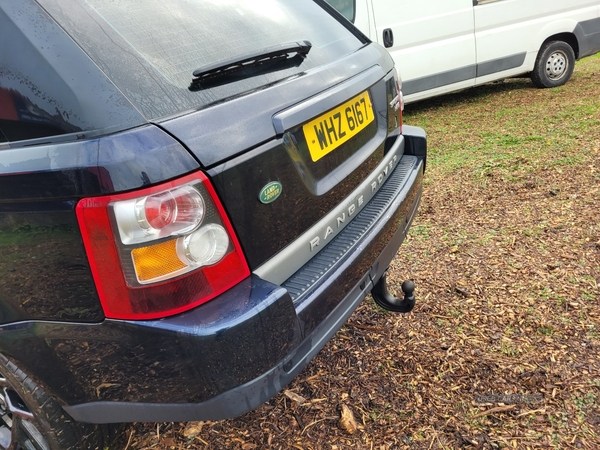 Land Rover Range Rover Sport TDV6 in Down