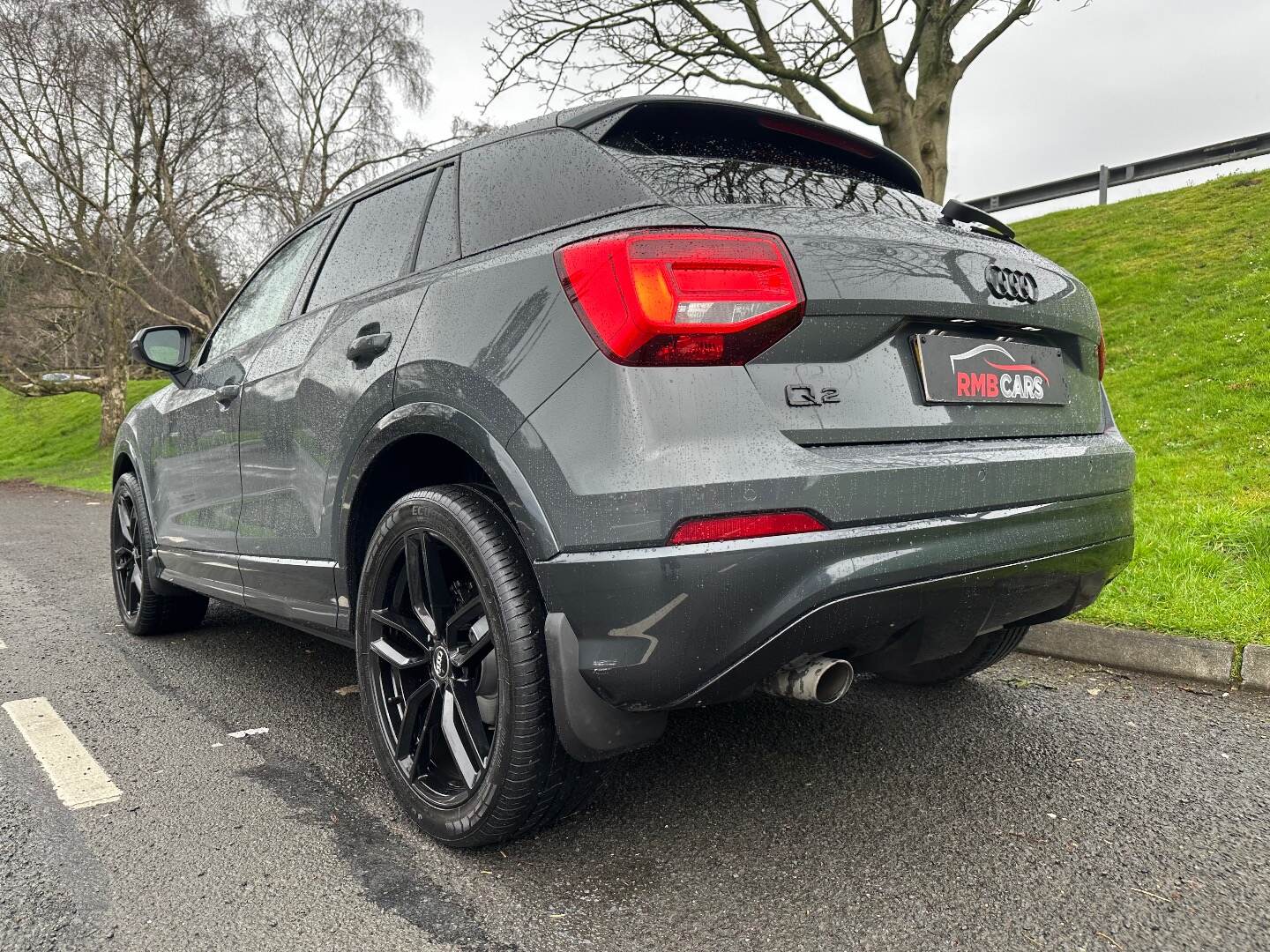 Audi Q2 ESTATE in Down