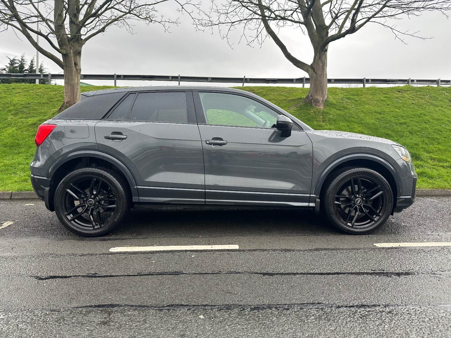 Audi Q2 ESTATE in Down