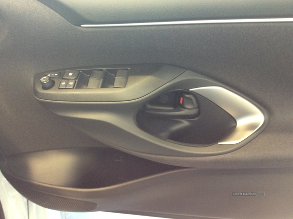 Mazda 2 1.5i Hybrid Select 5dr CVT in Antrim