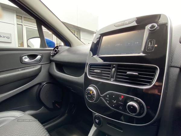 Renault Clio 1.5 dCi Dynamique S Nav Euro 6 (s/s) 5dr in Down