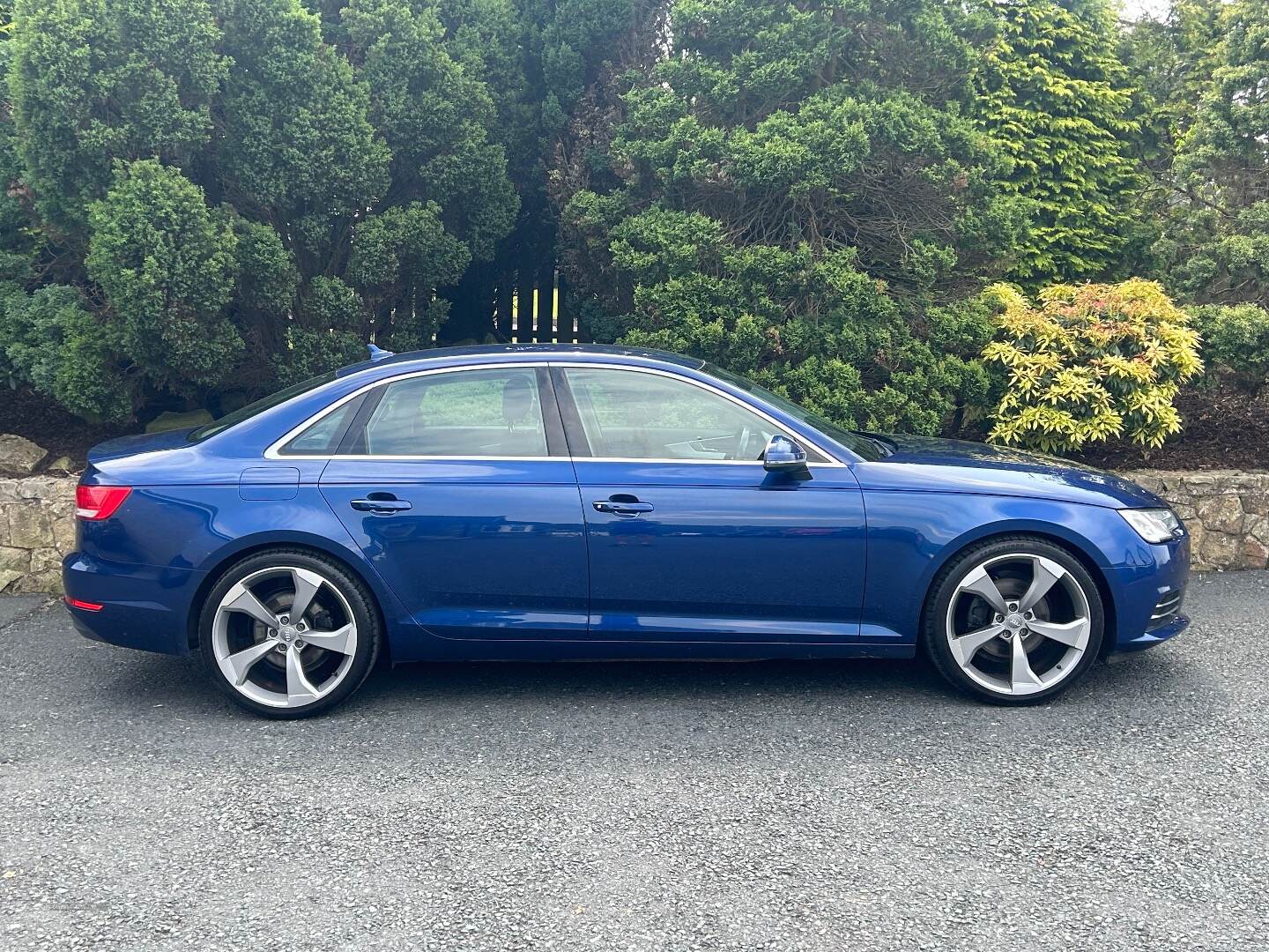 Audi A4 DIESEL SALOON in Tyrone