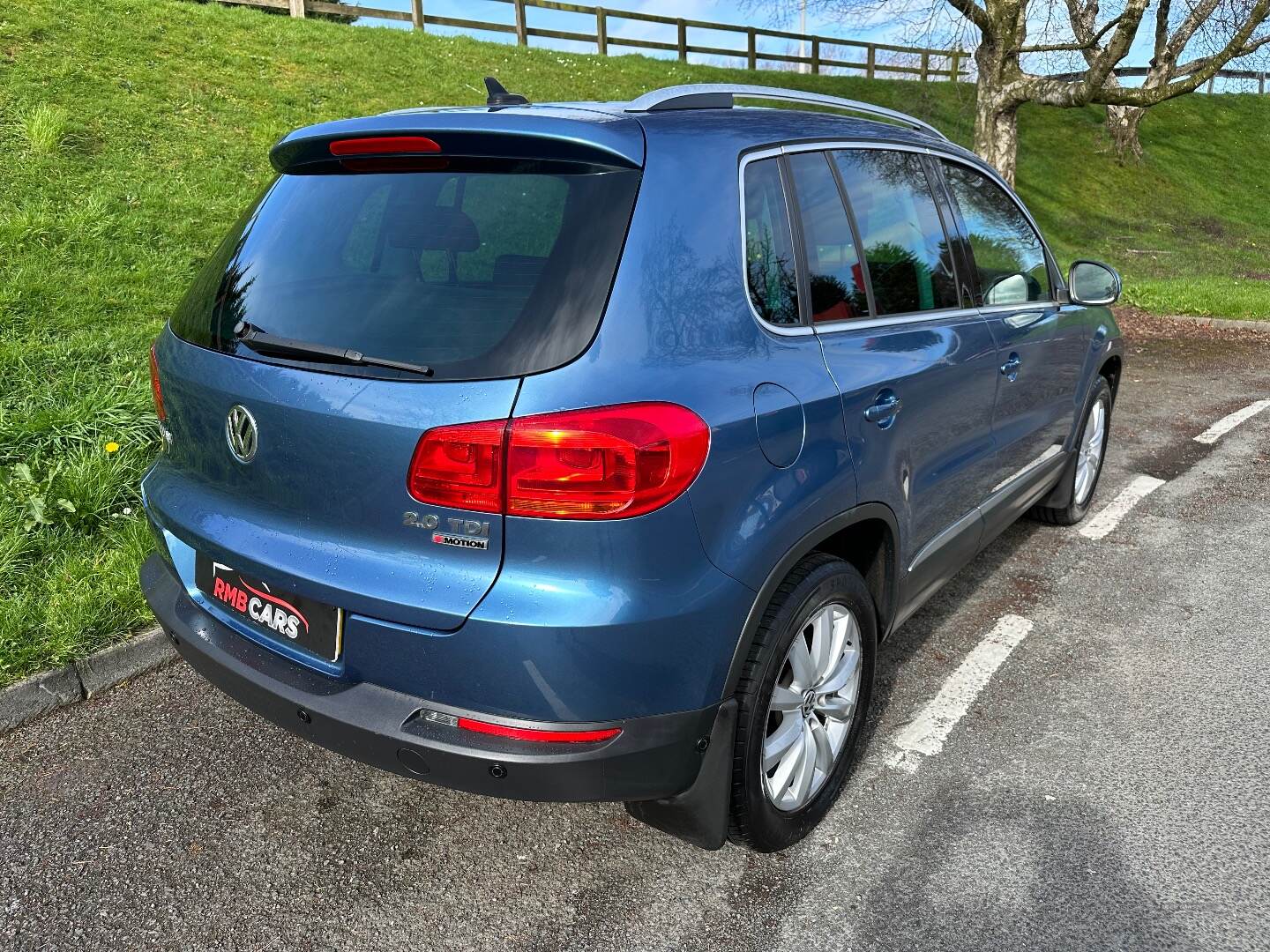 Volkswagen Tiguan DIESEL ESTATE in Down