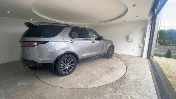 Land Rover Discovery 3.0 D250 R-Dynamic S 5dr Auto in Tyrone