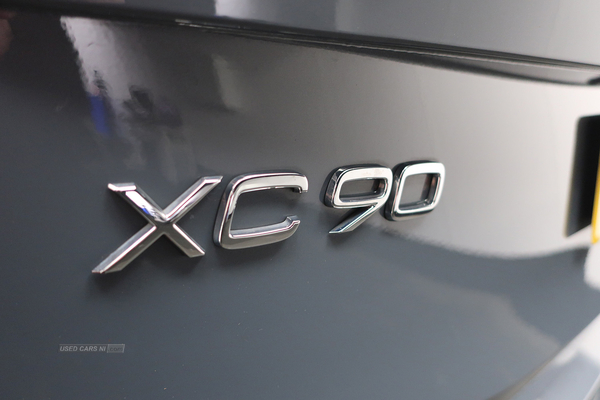 Volvo XC90 B5 R-DESIGN AWD in Antrim