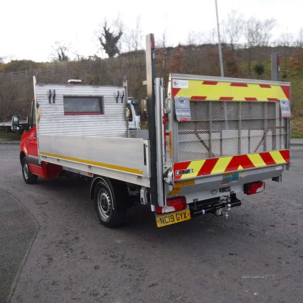 Mercedes 13ft 10" aluminium dropside with tail lift . in Down