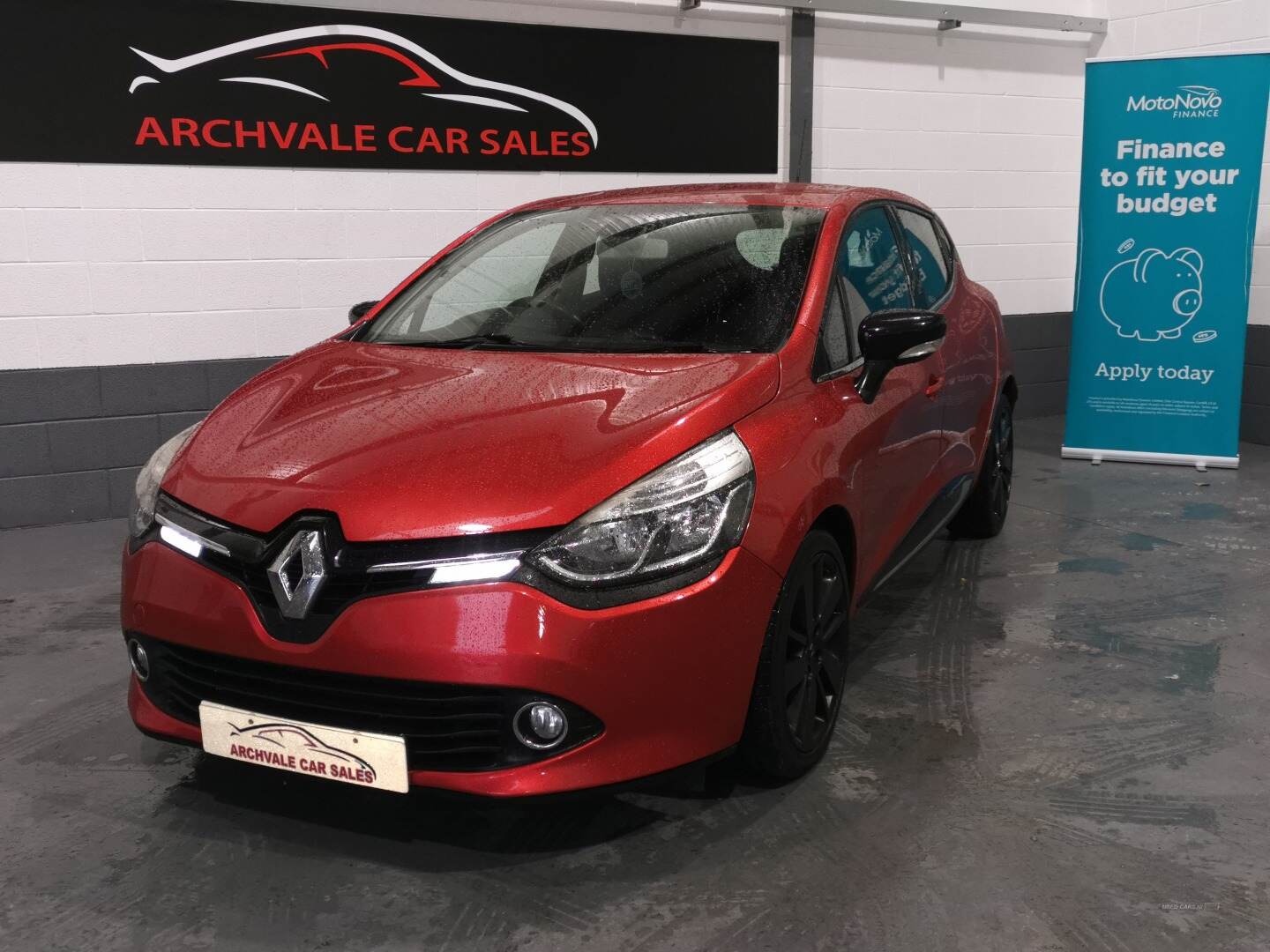 Renault Clio DIESEL HATCHBACK in Down