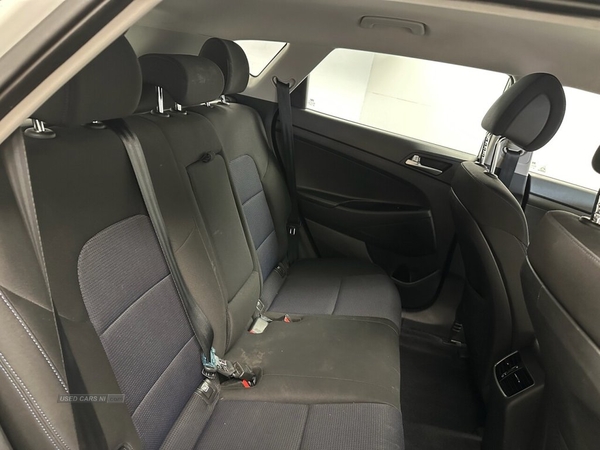 Hyundai Tucson 1.7 CRDI SE NAV BLUE DRIVE 5d 114 BHP CRUISE CONTROL,REVERSE CAMERA in Down