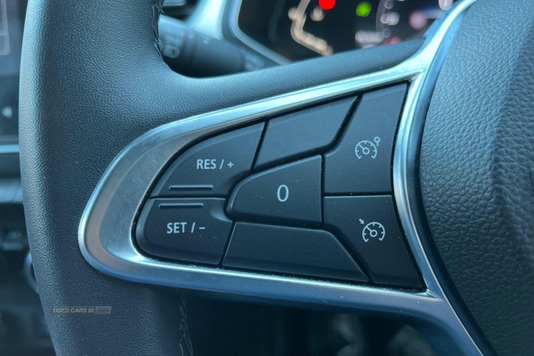 Renault Captur 1.3 TCE 140 S Edition 5dr, Parking Sensors, Reverse Camera, Keyless Start & Entry, Multimedia Screen, Digital Gauge Display, Sat Nav in Derry / Londonderry