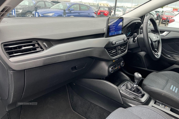Ford Focus ACTIVE STYLE 5dr **High Trim Level**HEATED SEATS + STEERING WHEEL, DOOR EDGE GUARDS, KEYLESS GO, PRE COLLISION ASSIST, SAT NAV, CRUISE CONTROL in Antrim