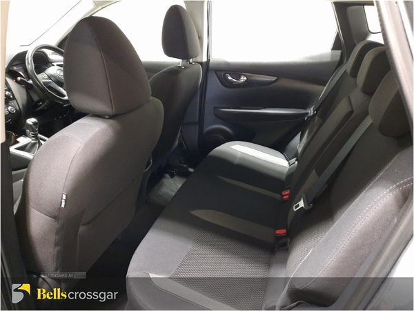 Nissan Qashqai 1.3 DiG-T Acenta Premium 5dr in Down