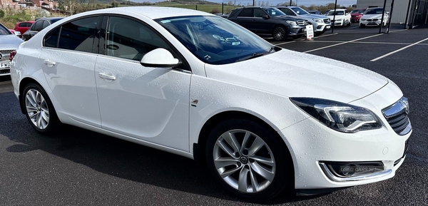 Vauxhall Insignia 5dr Hatchback in Fermanagh