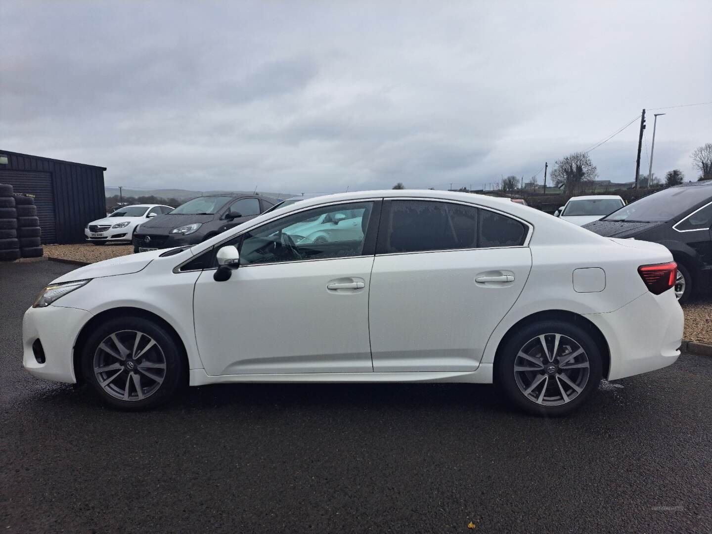 Toyota Avensis DIESEL SALOON in Tyrone