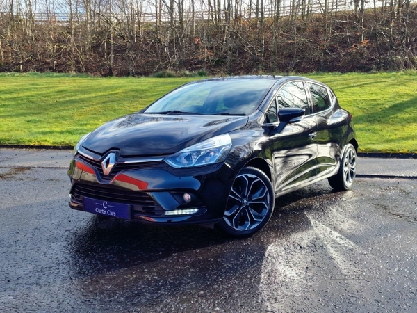 Renault Clio 0.9 TCe Iconic Euro 6 (s/s) 5dr in Antrim
