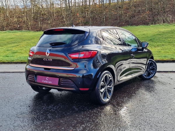Renault Clio 0.9 TCe Iconic Euro 6 (s/s) 5dr in Antrim
