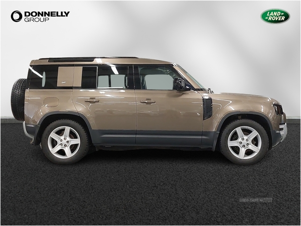 Land Rover Defender 2.0 D200 SE 110 5dr Auto in Tyrone