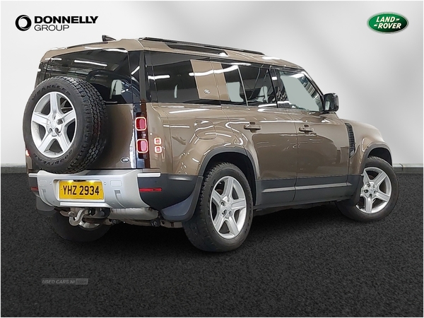 Land Rover Defender 2.0 D200 SE 110 5dr Auto in Tyrone