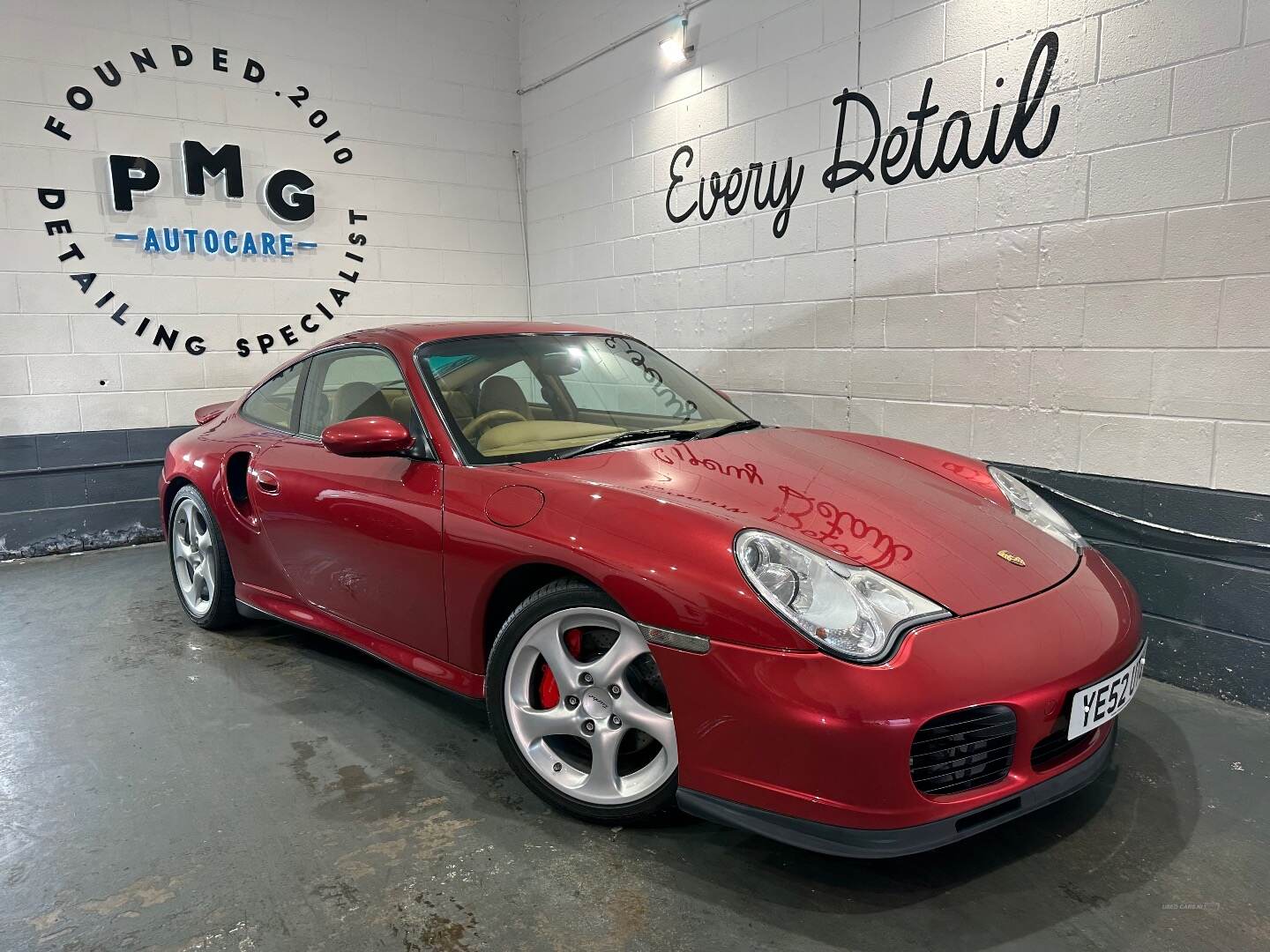 Jan 2003 Porsche 911 2dr Tiptronic S