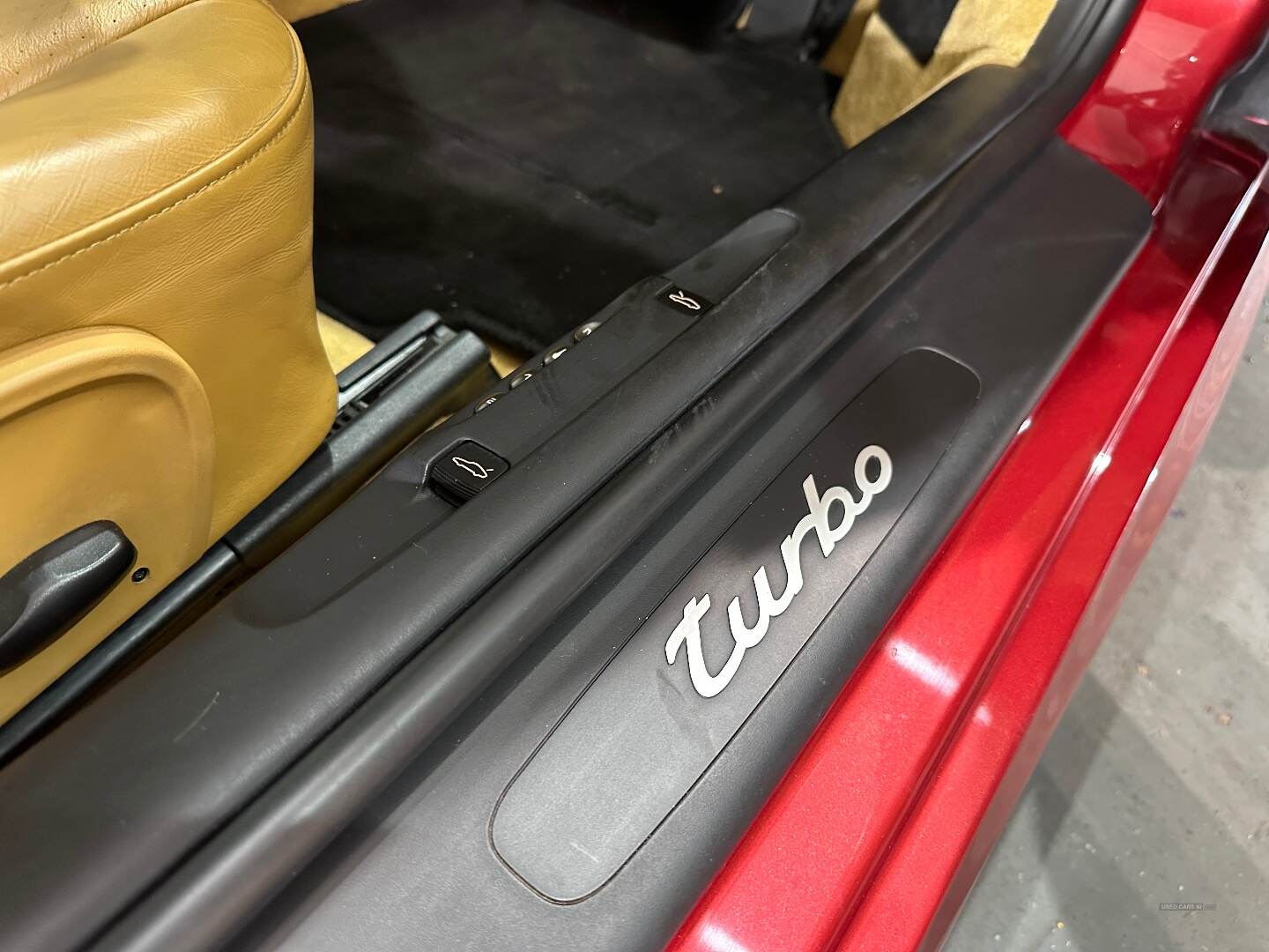 Jan 2003 Porsche 911 2dr Tiptronic S