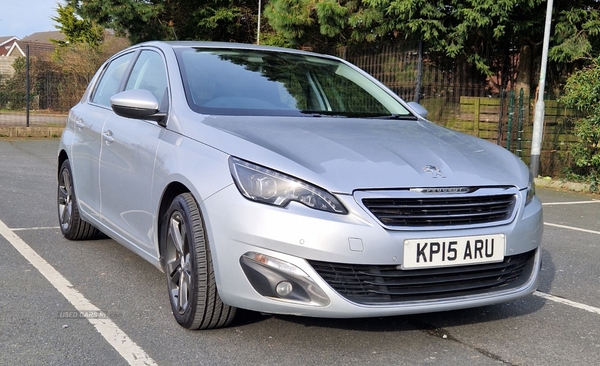 Peugeot 308 1.6 HDi 115 Allure 5dr in Down