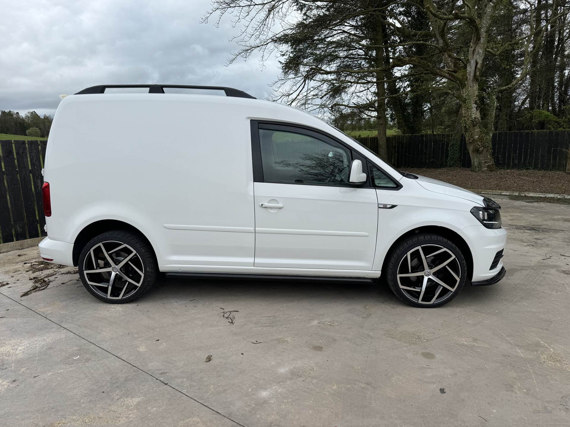 Volkswagen Caddy C20 DIESEL in Tyrone