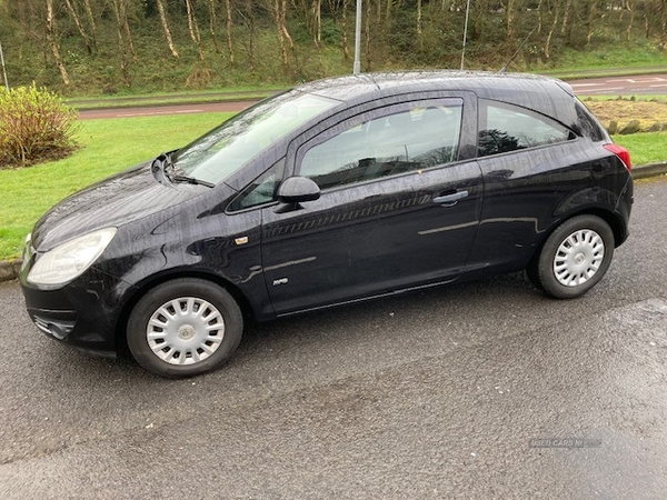 Vauxhall Corsa 1.0i 12V Life 3dr in Derry / Londonderry