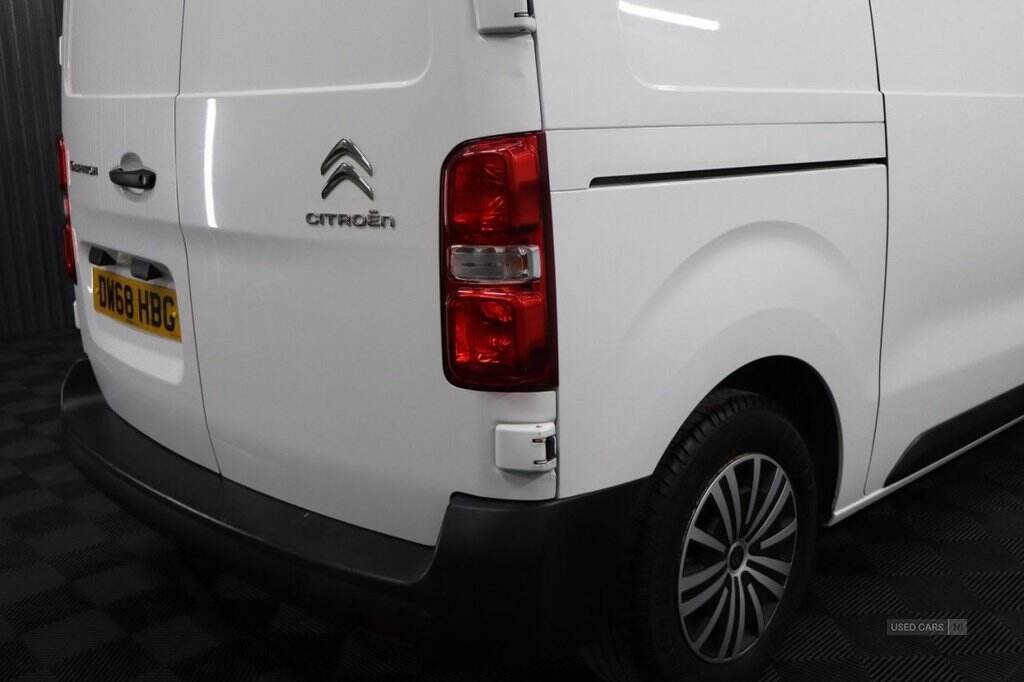 Feb 2019 Citroen Dispatch 1000 1.6 BlueHDi 95 Van Enterprise