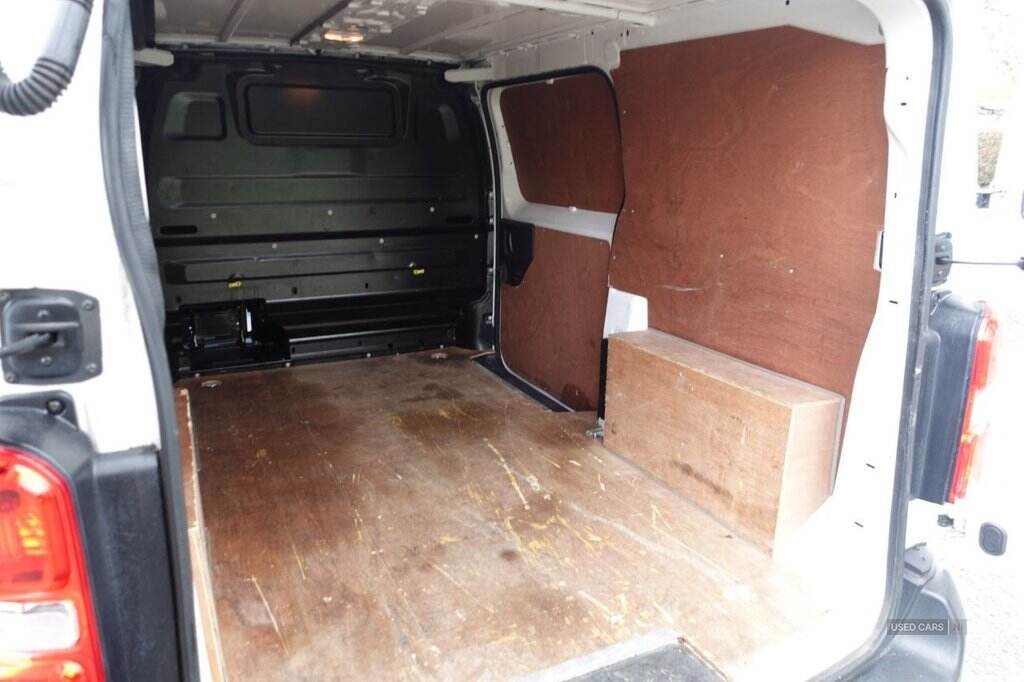 Feb 2019 Citroen Dispatch 1000 1.6 BlueHDi 95 Van Enterprise