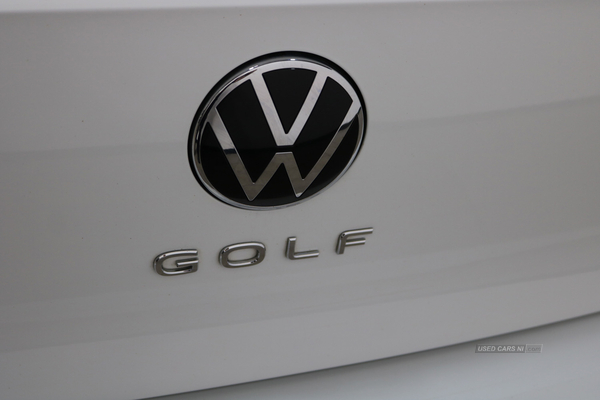 Volkswagen Golf R-LINE TDI DSG in Antrim