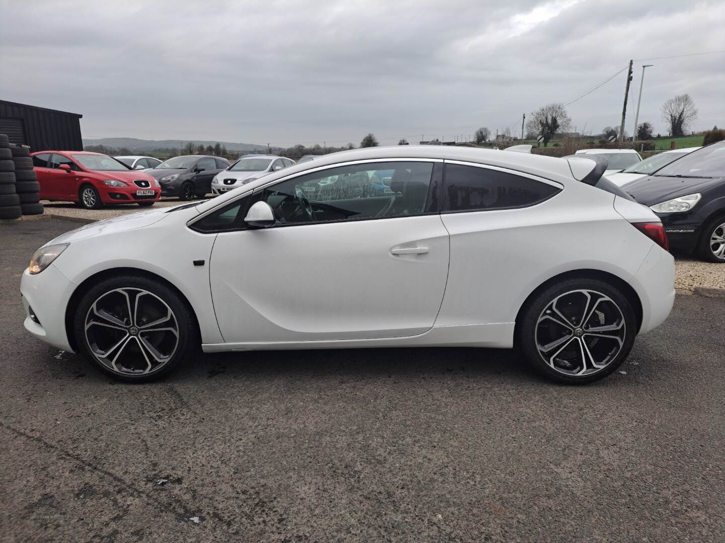 Vauxhall Astra GTC COUPE SPECIAL EDITIONS in Tyrone