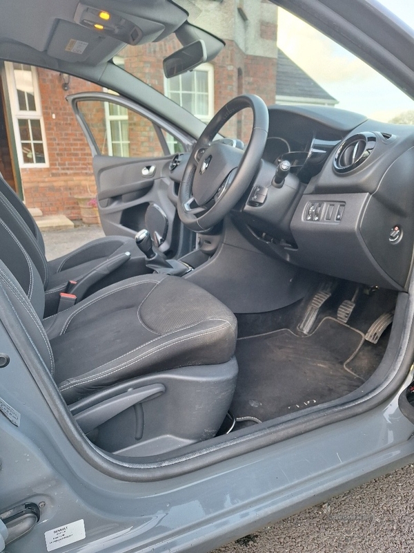 Renault Clio 1.5 dCi 90 Urban Nav 5dr in Tyrone