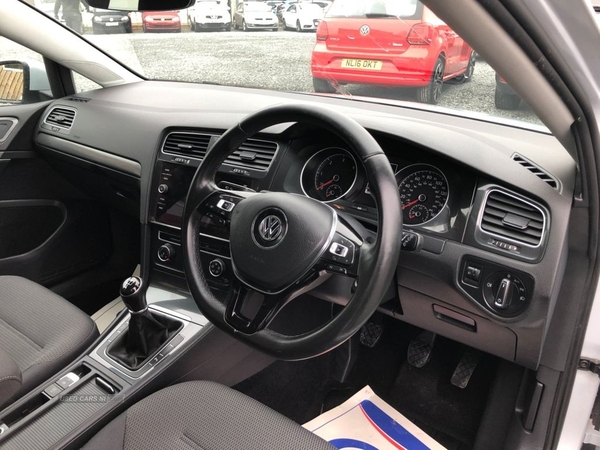 Volkswagen Golf 1.6 SE NAVIGATION TDI BLUEMOTION TECHNOLOGY 5d 114 BHP in Armagh