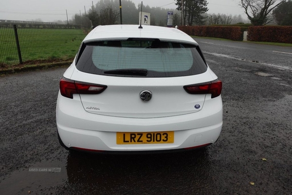 Vauxhall Astra 1.4 ENERGY 5d 99 BHP LOW INSURANCE GROUP / LOW MILEAGE in Antrim