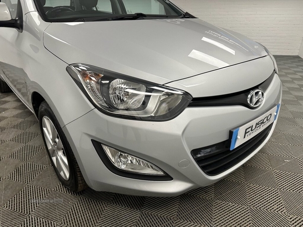 Hyundai i20 1.4 ACTIVE 5d 99 BHP BLUETOOTH, AIR CONDITIONING in Down