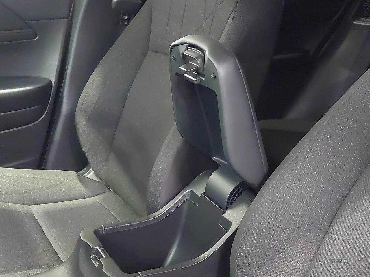 Mar 2022 Honda HR-V 1.5 eHEV Elegance 5dr CVT
