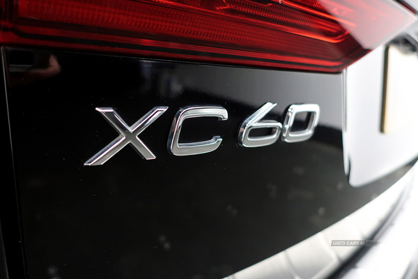 Volvo XC60 B6 R-DESIGN AWD MHEV in Antrim