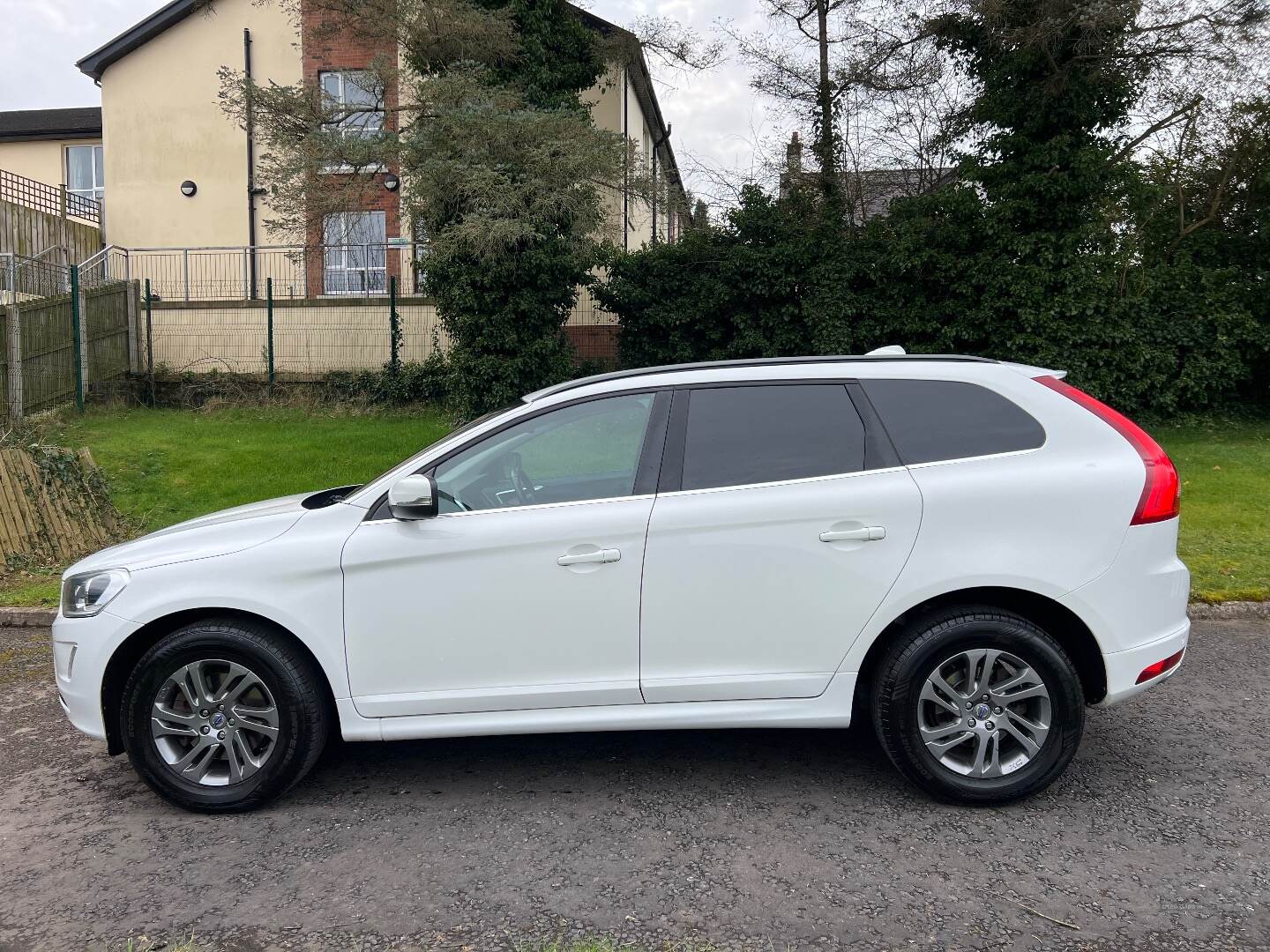 Volvo XC60 DIESEL ESTATE in Antrim