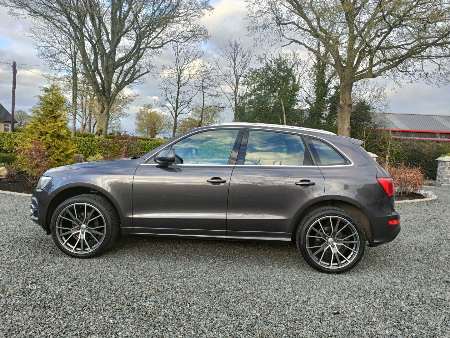 Audi Q5 DIESEL ESTATE in Tyrone