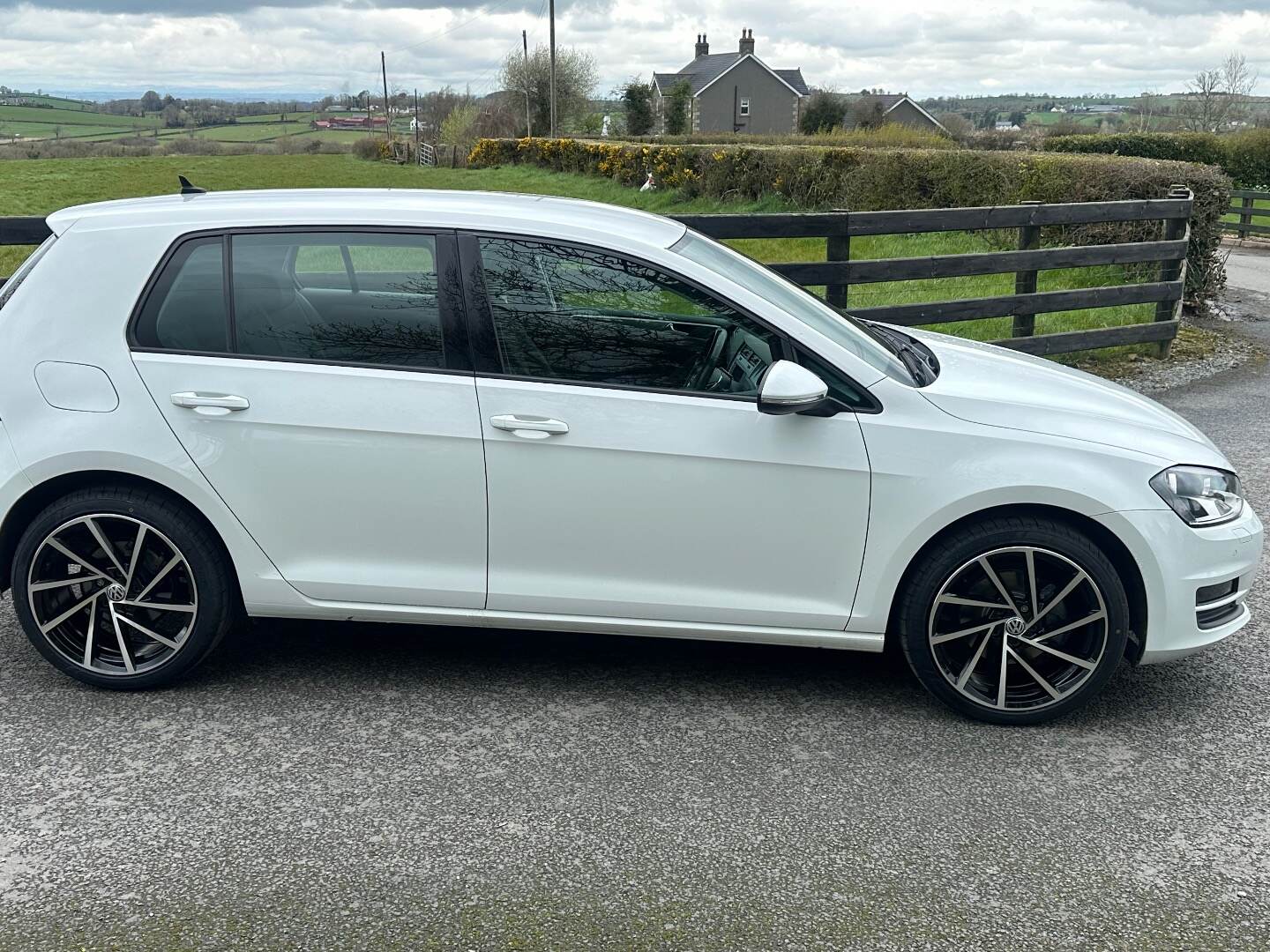 Volkswagen Golf DIESEL HATCHBACK in Armagh