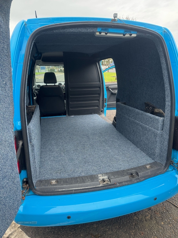 Volkswagen Caddy Maxi 1.6 TDI 102PS Van in Derry / Londonderry