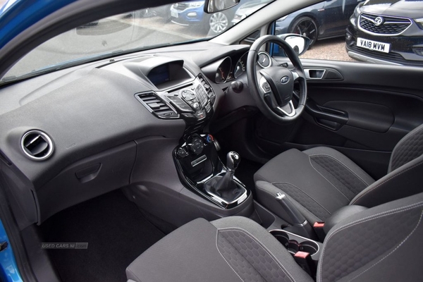 Ford Fiesta 1.0 ZETEC S 3d 139 BHP 17" Alloys, Navigation in Down