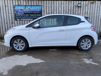 Peugeot 208 Access+ e-HDi Semi-Auto in Derry / Londonderry