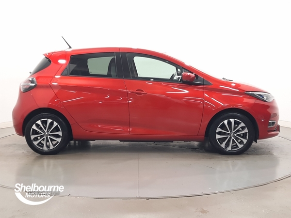 Renault Zoe R135 EV50 52kWh GT Line + Hatchback 5dr Electric Auto (Rapid Charge) (134 bhp) in Down