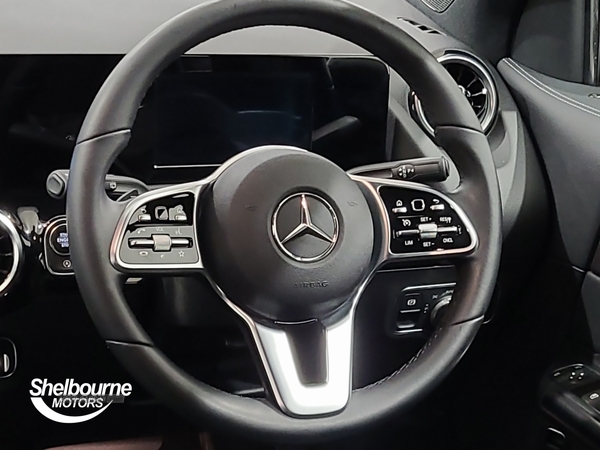 Mercedes-Benz Gla Class 1.3 GLA200 Sport SUV 5dr Petrol 7G-DCT Euro 6 (s/s) (163 ps) in Down