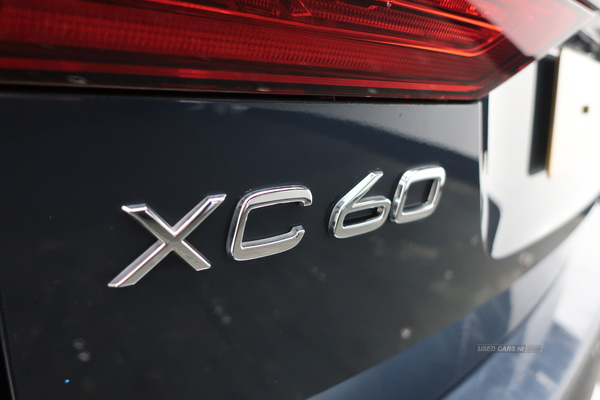 Volvo XC60 T4 EDITION in Antrim