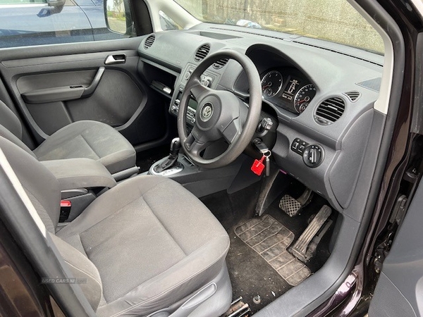 Volkswagen Caddy Maxi 1.6 TDI BlueMotion Tech 5dr DSG in Down