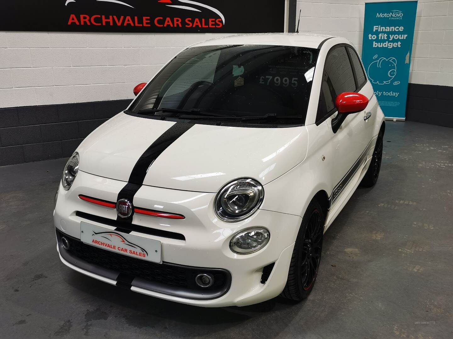 Fiat 500 HATCHBACK in Down