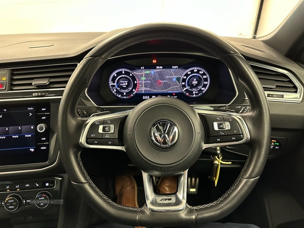 Volkswagen Tiguan 2.0 R-LINE TDI BLUEMOTION TECHNOLOGY DSG 5d 148 BHP HEATED SEATS, SAT NAV, SUNROOF in Down